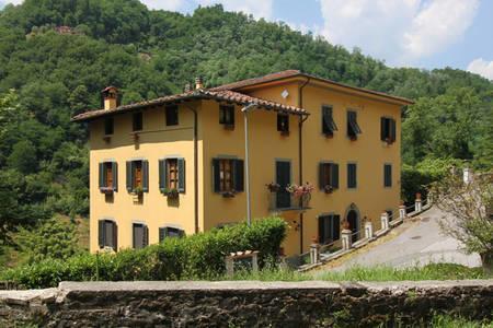 Apartment Poesia Bagni di Lucca Kültér fotó